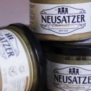 Neusatzer pileći parfe 180g